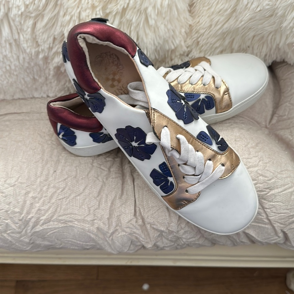 Vince Camuto white sneakers with blue flowers